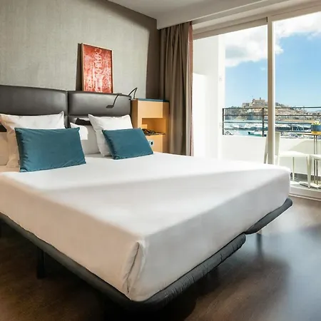 Ocean Drive Szálloda 4*