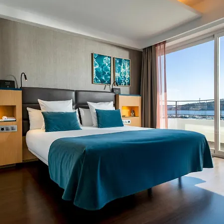 Otel Ocean Drive Ibiza Town